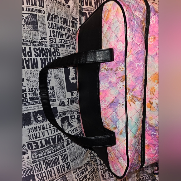 ๐HP!๐ Betsey Johnson Weekender - Picture 9 of 9
